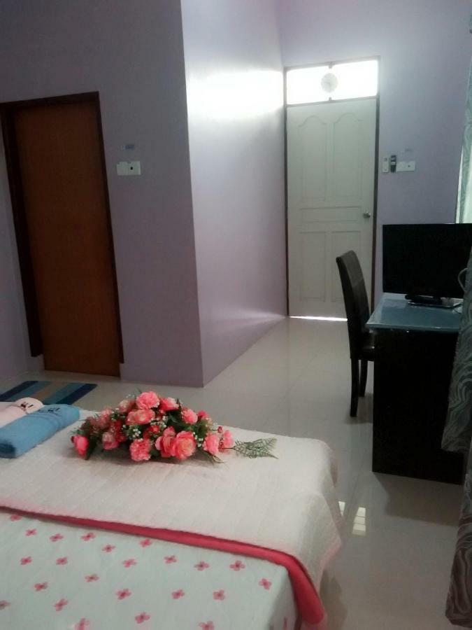 Penginapan Mycj - Roomstay كُوالا تيرينغانو المظهر الخارجي الصورة
