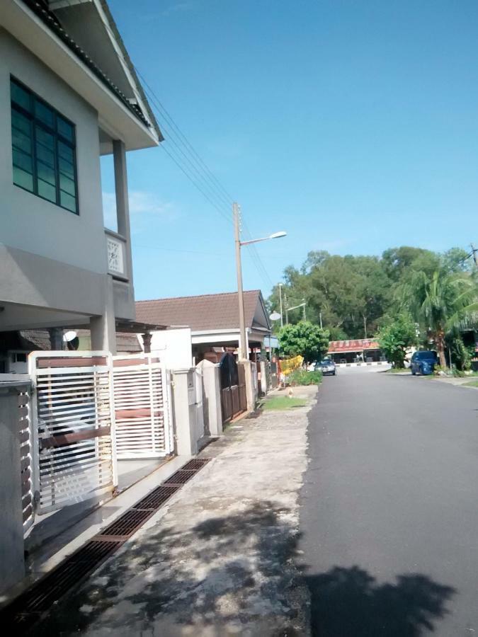 Penginapan Mycj - Roomstay كُوالا تيرينغانو المظهر الخارجي الصورة